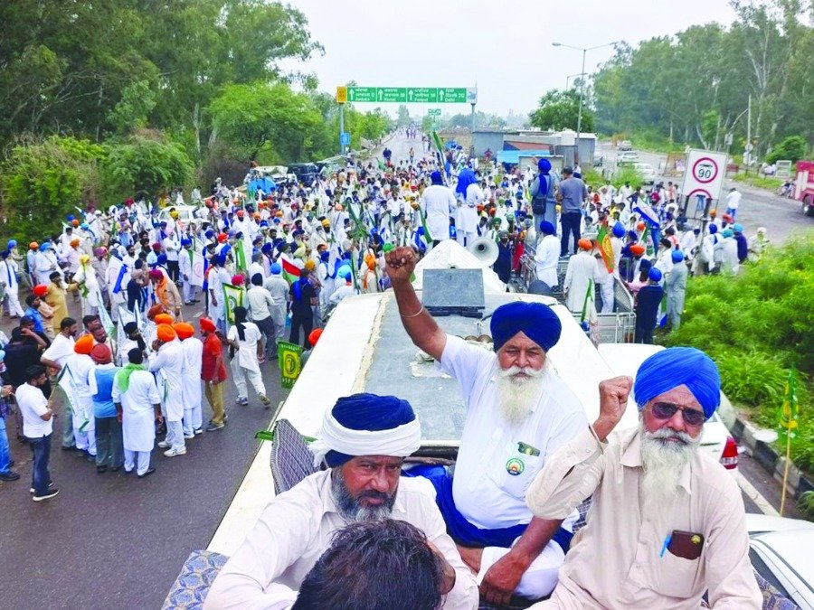 ਪੰਜਾਬ ਦੇ ਕਿਸਾਨਾਂ ਦਾ ਦਿੱਲੀ ਕੂਚ ਕੇਂਦਰੀ ਖੇਤੀਬਾੜੀ ਮੰਤਰੀ ਨਾਲ ਛੇਤੀ ਗੱਲਬਾਤ ਦੇ ਭਰੋਸੇ ਮਗਰੋਂ ਟਲਿਆ ਚੜ੍ਹਦੀਕਲਾ ਬਿਊਰੋ