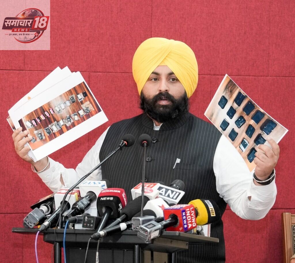 ਪੰਜਾਬ ਪੁਲਿਸ ਵੱਲੋਂ ਨਕਲ ਕਰਵਾਉਣ ਵਾਲੇ ਹਰਿਆਣਾ ਅਧਾਰਤ ਗਿਰੋਹ ਦਾ ਪਰਦਾਫਾਸ਼, ਅਸੀਂ ਕਿਸੇ ਨੂੰ ਸੂਬੇ ਦੀ ਸਿੱਖਿਆ ਪ੍ਰਣਾਲੀ ਨੂੰ ਬਦਨਾਮ ਨਹੀਂ ਕਰਨ ਦੇਵਾਂਗੇ: ਹਰਜੋਤ ਸਿੰਘ ਬੈਂਸ