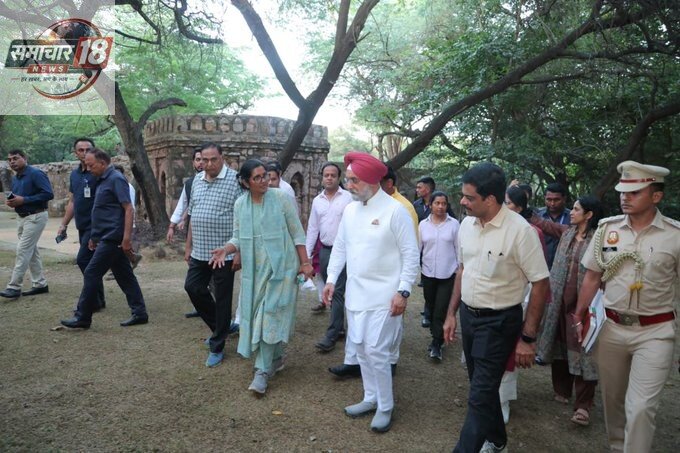 Joined an engaging Heritage Walk at Sanjay Van with enthusiastic participation from our Delhites.